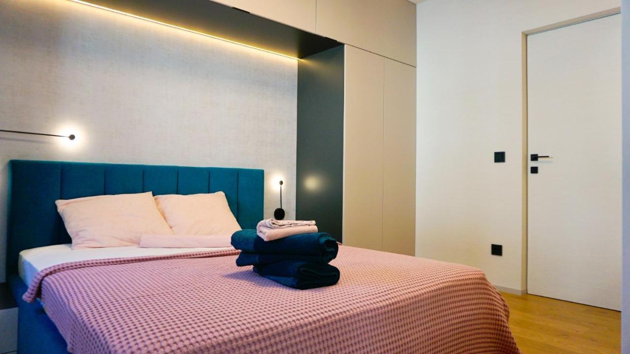 Апартамент Жасмин С Частен Гараж - Jasmin Apartment With Private Garage Varna Ngoại thất bức ảnh