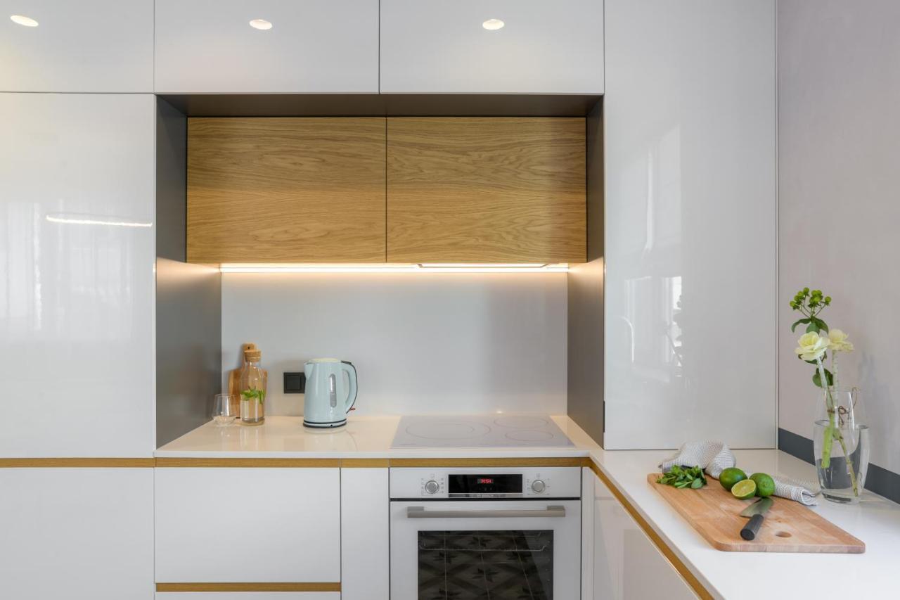 Апартамент Жасмин С Частен Гараж - Jasmin Apartment With Private Garage Varna Ngoại thất bức ảnh